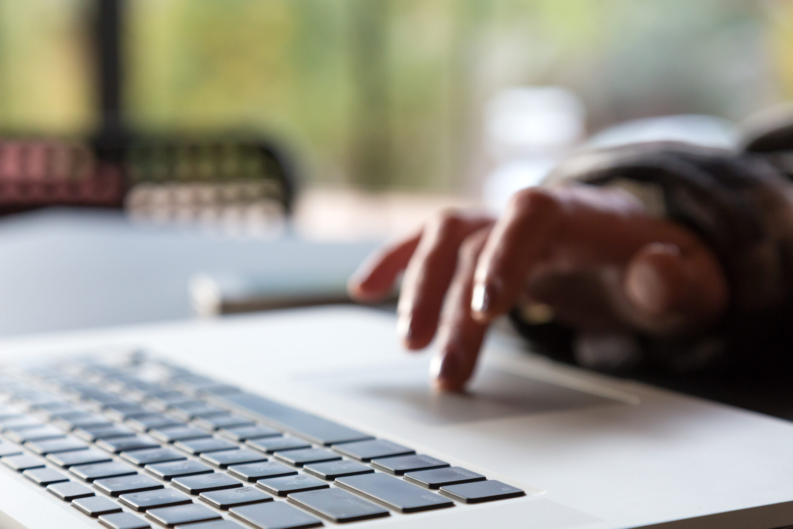 Managing Changes with Start-Up Thinking and Employee-Driven Learning