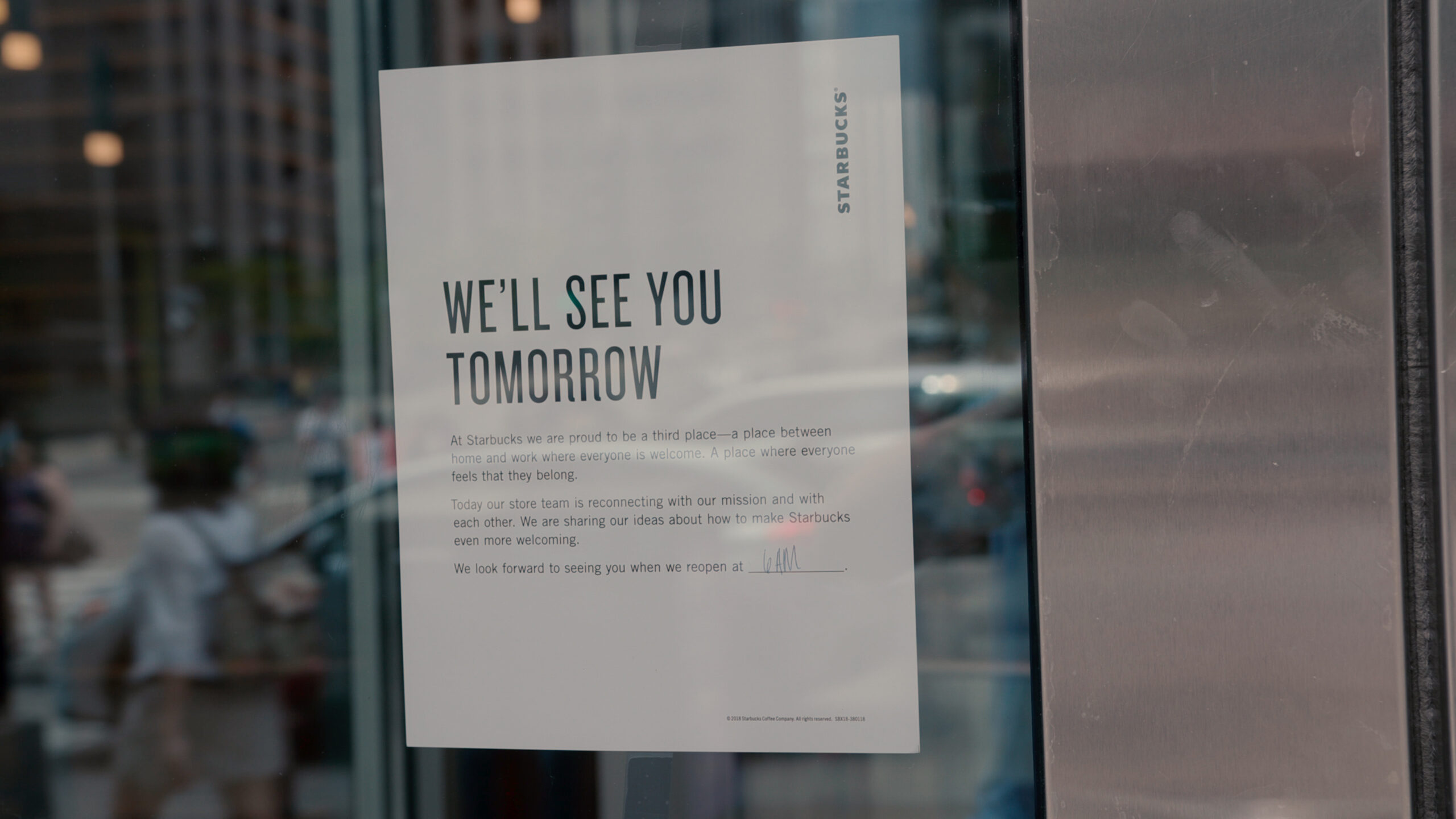 Reviews Mixed on Starbucks Shutdown for Unconscious Bias Training