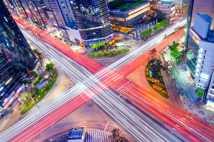 At a crossroads: the intersection of higher education and corporate training